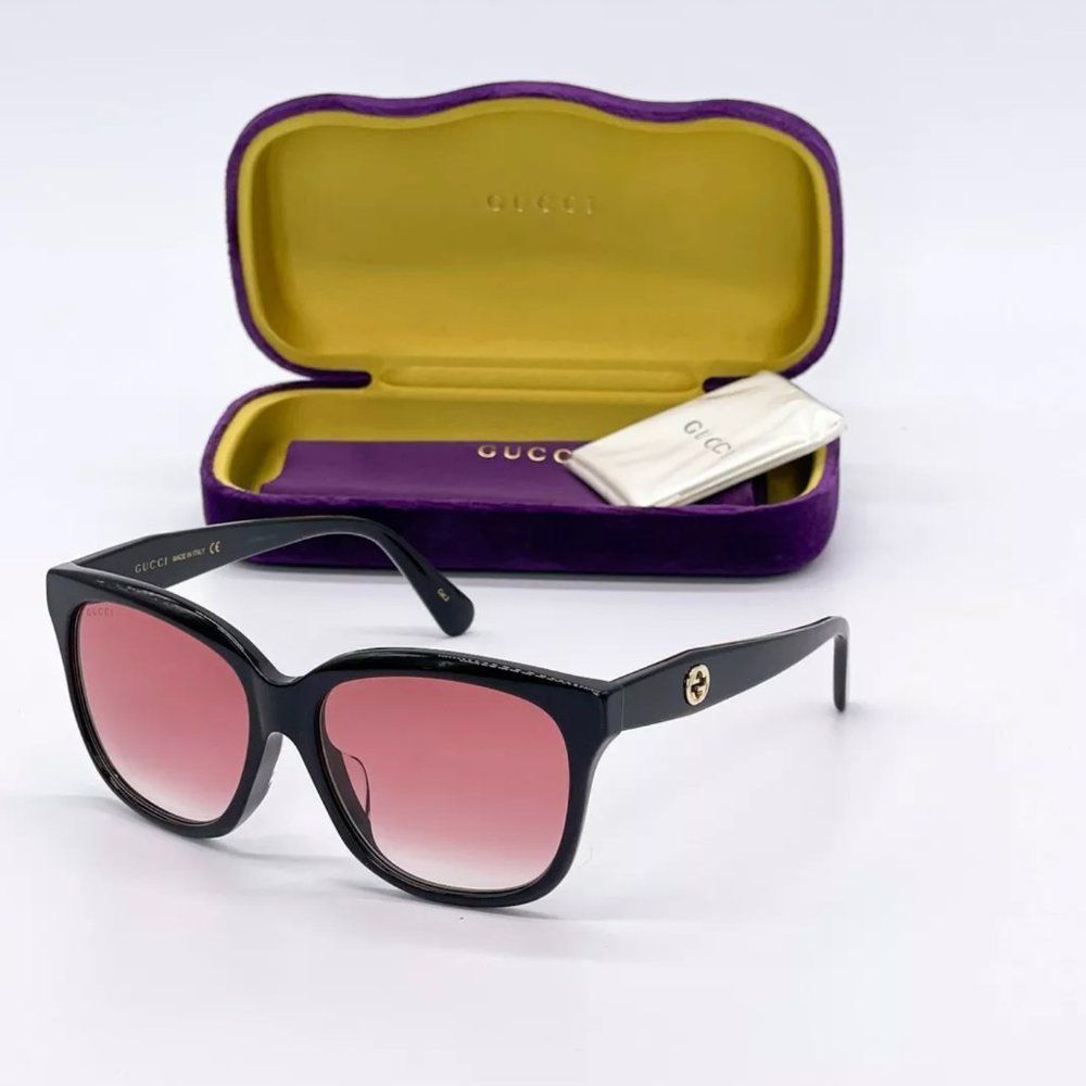 Sale! New Gucci Women's 56mm Black and Red Sunglasses!